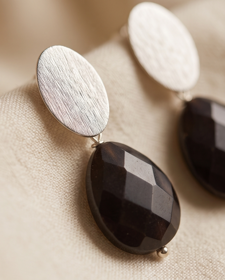Aretes Ónix gota 12mm & base ovalada plateada