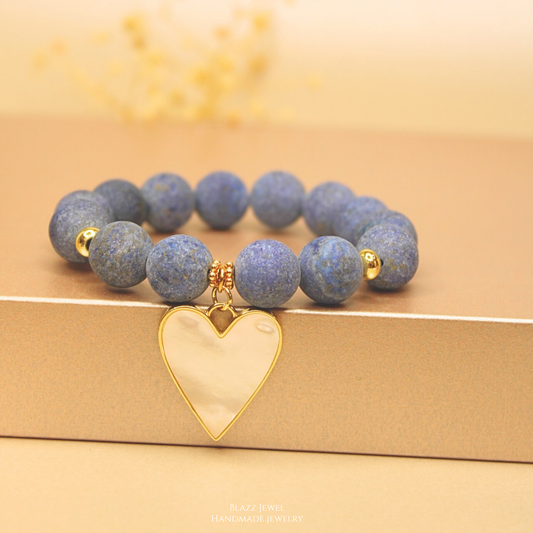 Lapislazuli Mate & dije de Corazón en Concha Nácar