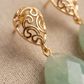 Aretes de Gota de Jade Verde Facetado con Base de Gota Labrada en Baño de Oro de 24k
