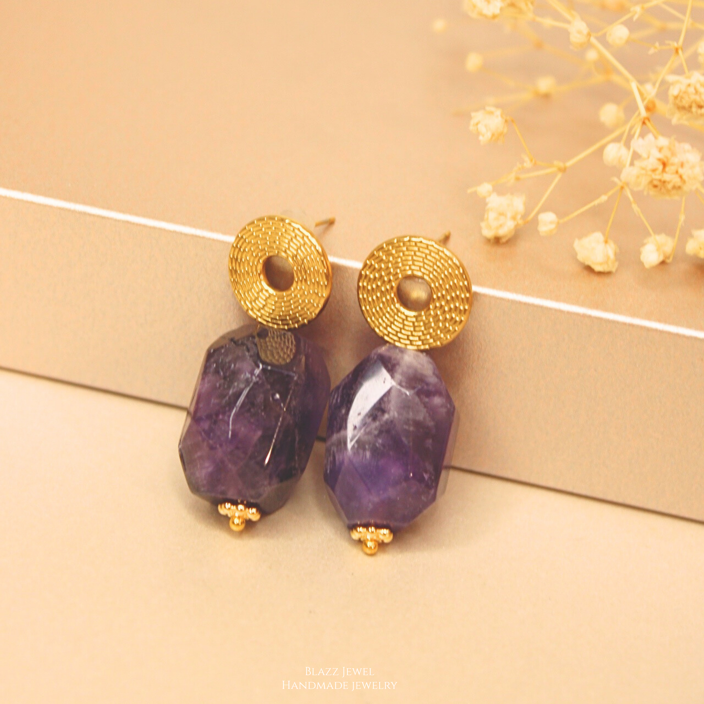 Amatista Cabuchon & base de espiral