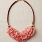 Collar Babero de Cuarzo Cherry Natural y Cuero