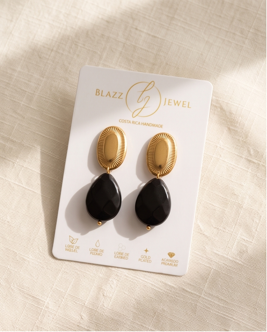 Aretes Ónix gota facetada & base ovalada dorada